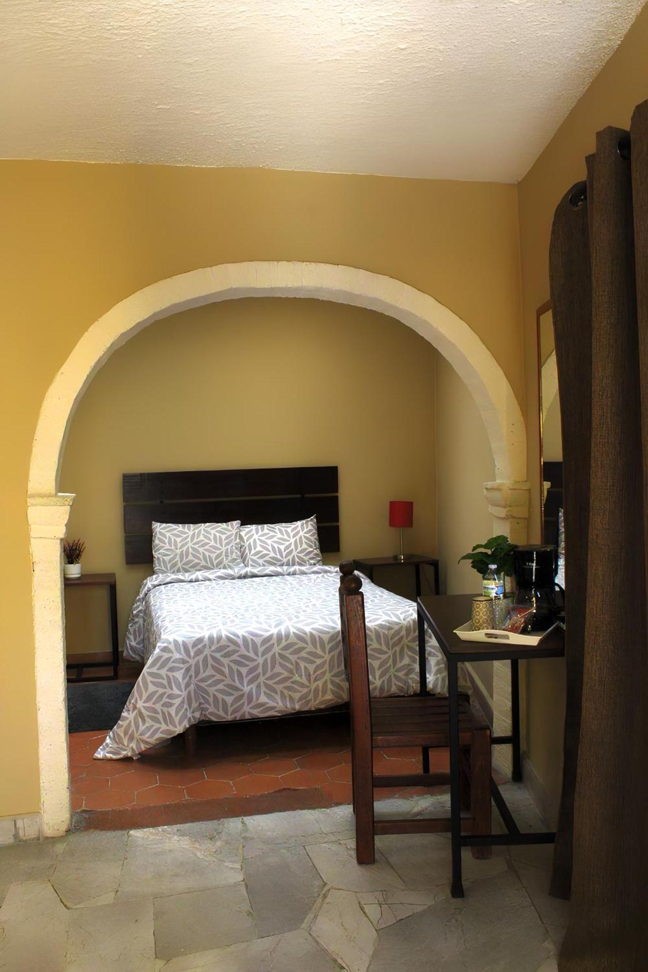 Hotel Camino De Allende サン・ミゲル・デ・アジェンデ エクステリア 写真