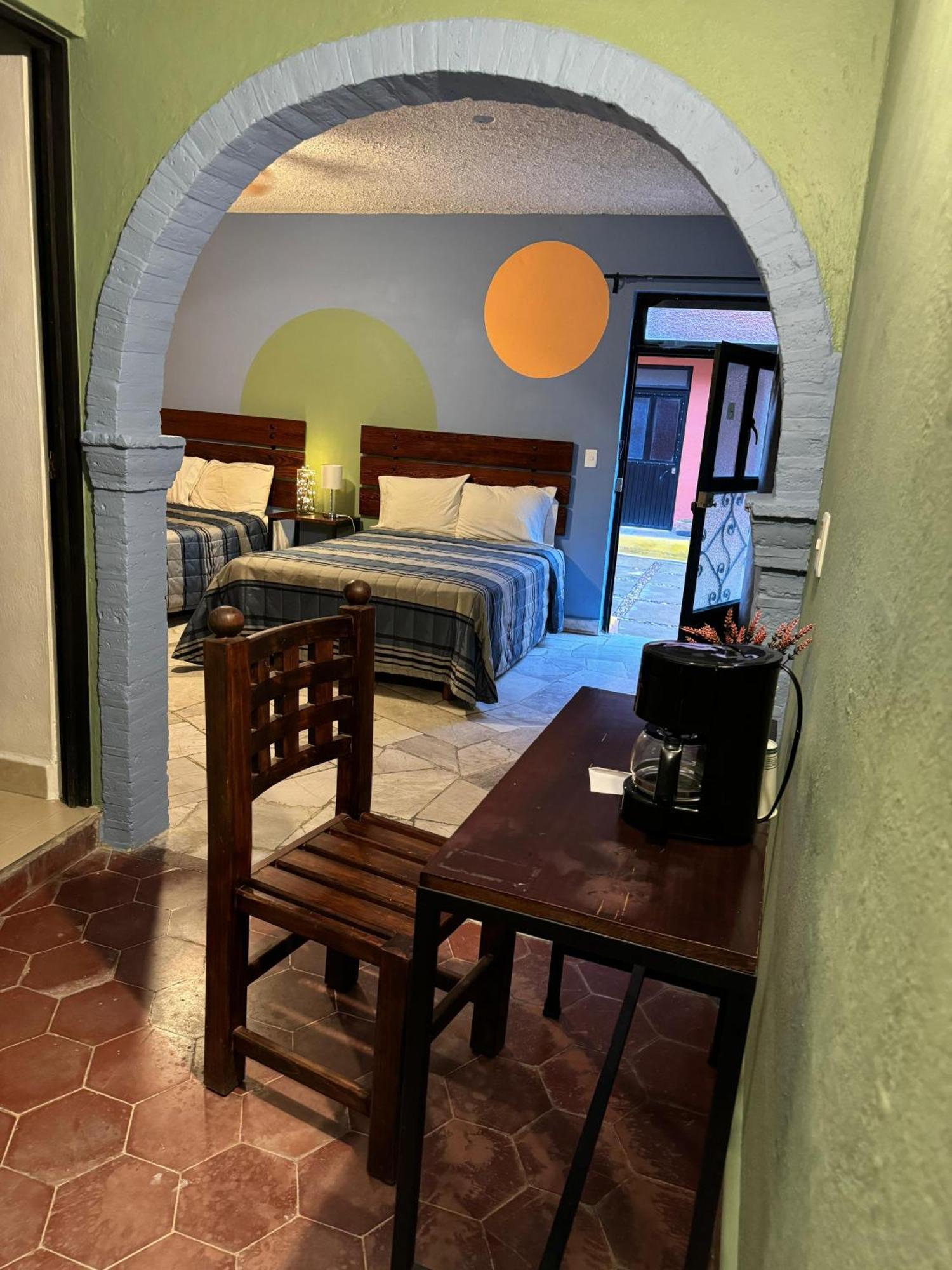 Hotel Camino De Allende サン・ミゲル・デ・アジェンデ エクステリア 写真